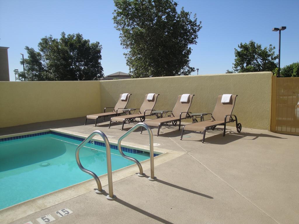 Comfort Suites Victorville-Hesperia Εξωτερικό φωτογραφία