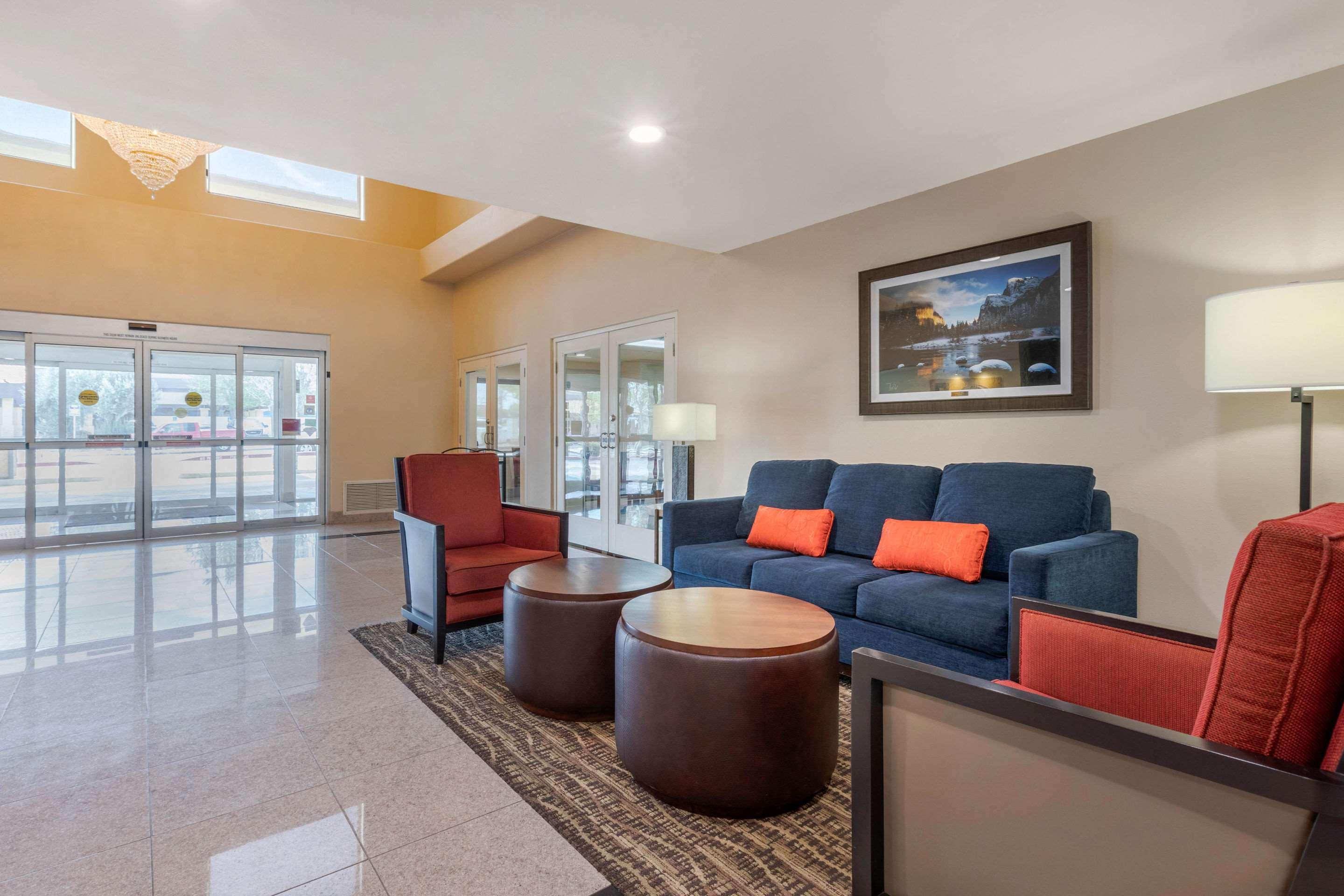 Comfort Suites Victorville-Hesperia Εξωτερικό φωτογραφία