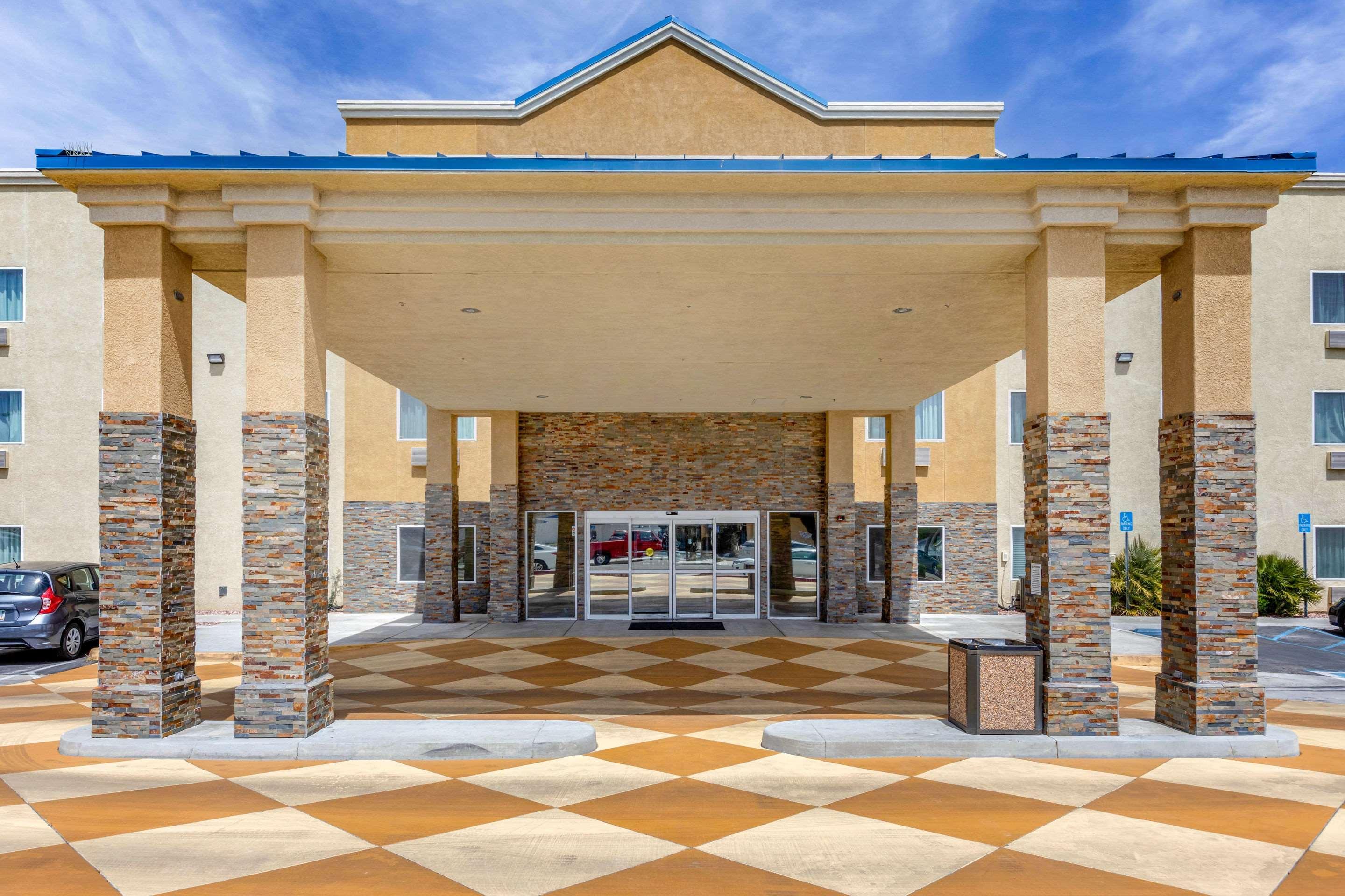 Comfort Suites Victorville-Hesperia Εξωτερικό φωτογραφία