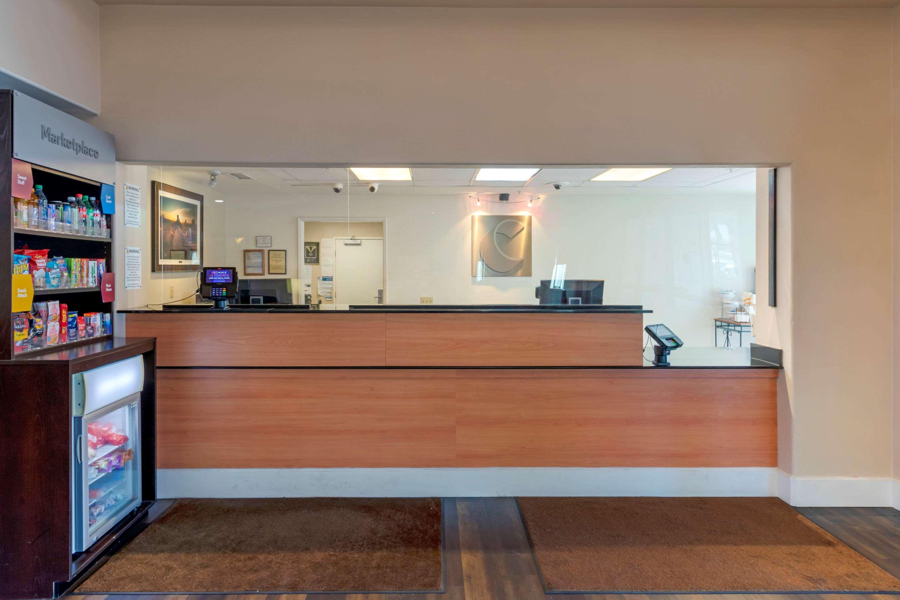 Comfort Suites Victorville-Hesperia Εξωτερικό φωτογραφία