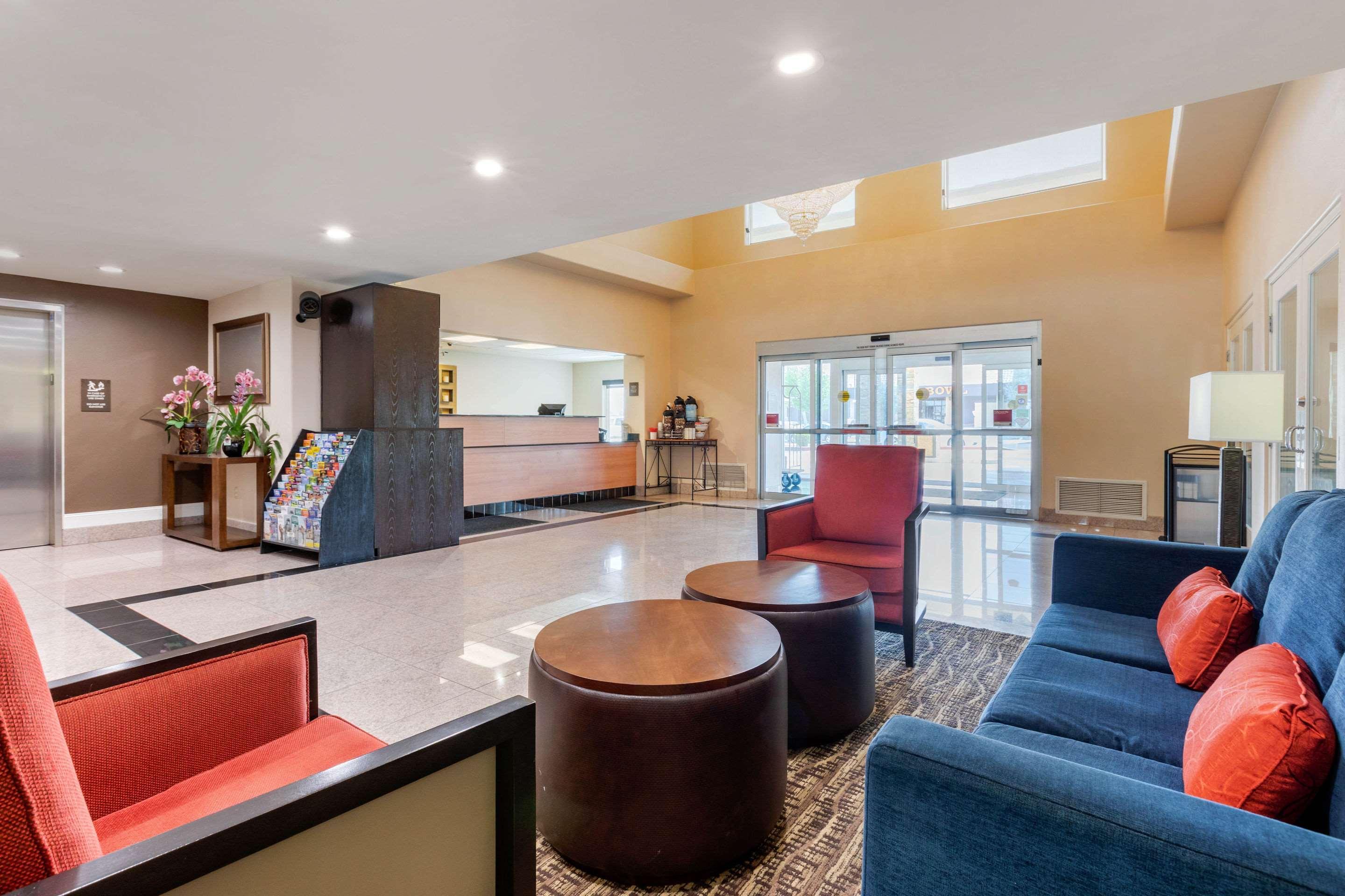 Comfort Suites Victorville-Hesperia Εξωτερικό φωτογραφία