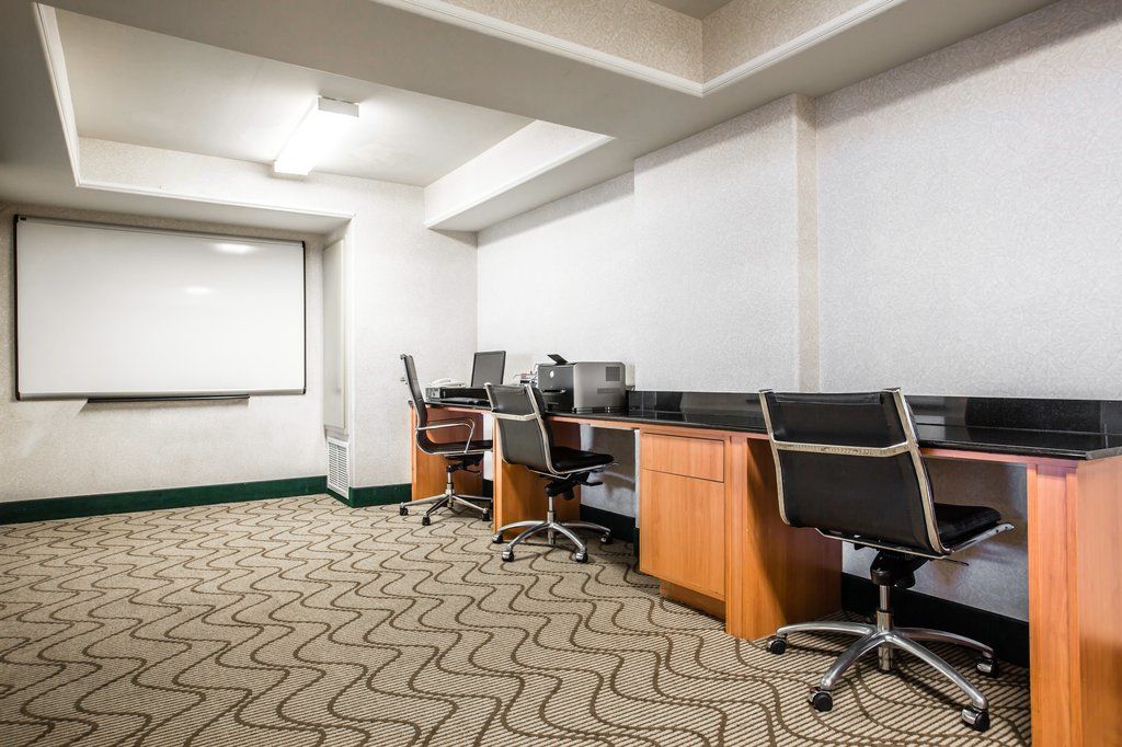 Comfort Suites Victorville-Hesperia Εξωτερικό φωτογραφία